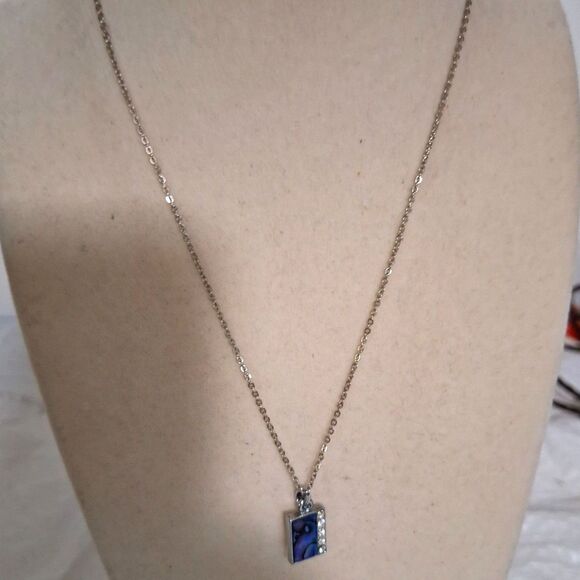 A Vintage Blue Abalone Women's Necklace Delicate Feminine Elegant Rhinestone - Picture 2 of 10